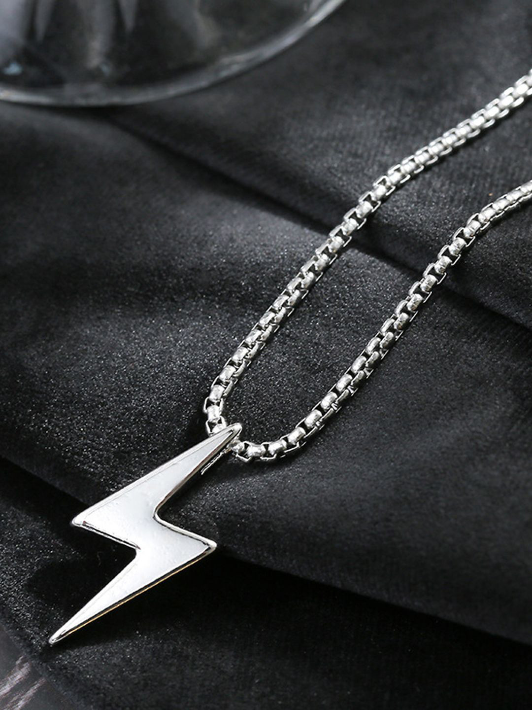 BEYTER Men Stainless Steel Lightning Spark Flash Pendant With Chain