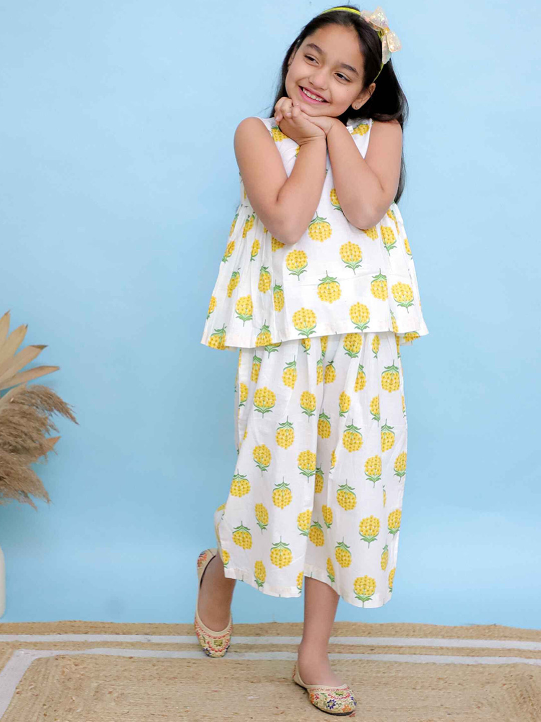Kalp Tarang Girls Printed Pure Cotton Top With Trousers