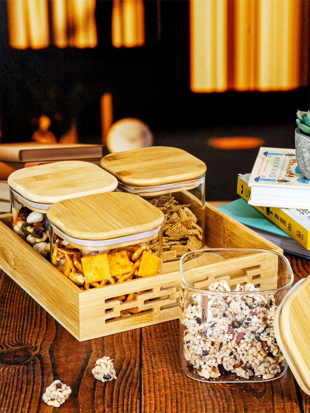 GOODHOMES Transparent 5 Pieces Serving Glass Jar with Wooden Lid & Tray Set