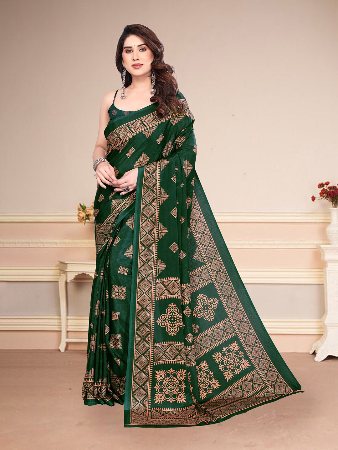 MAGNEITTA Women Geometric Printed Pure Chiffon Saree