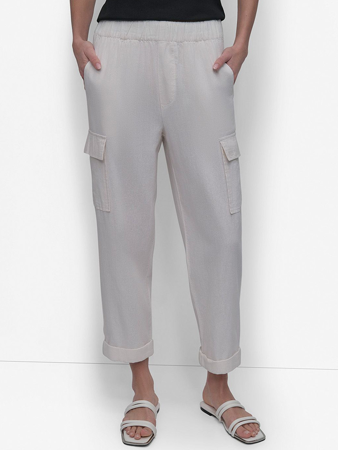 DKNY Fashion Women Mid-Rise Cargos Trousers