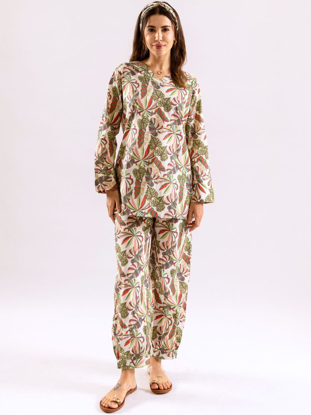 FEATHERS CLOSET White Leaf Printed Patiala Cotton Co-Ord Set