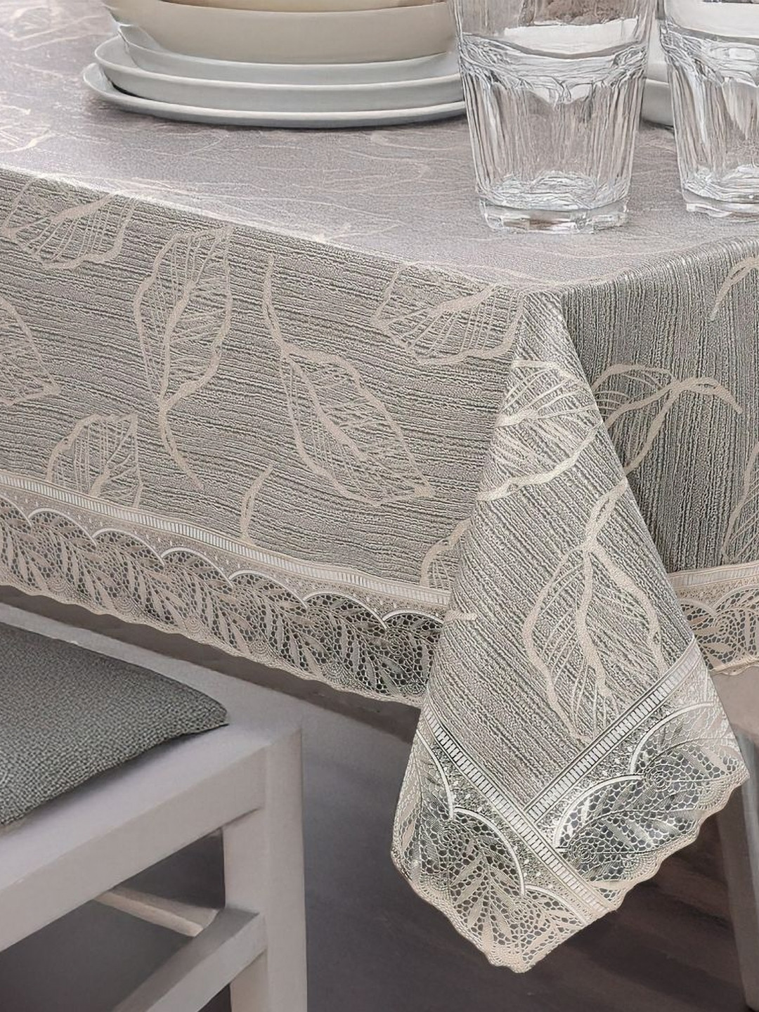 Stylista Metallic Floral 4-Seater Rectangle Table Cover