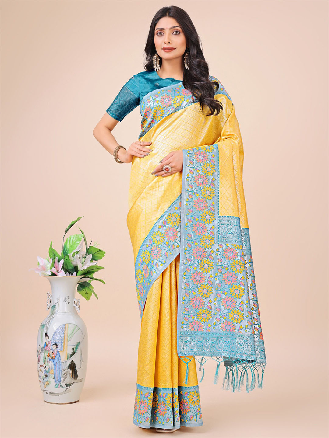 Panzora Checked Design Zari Saree