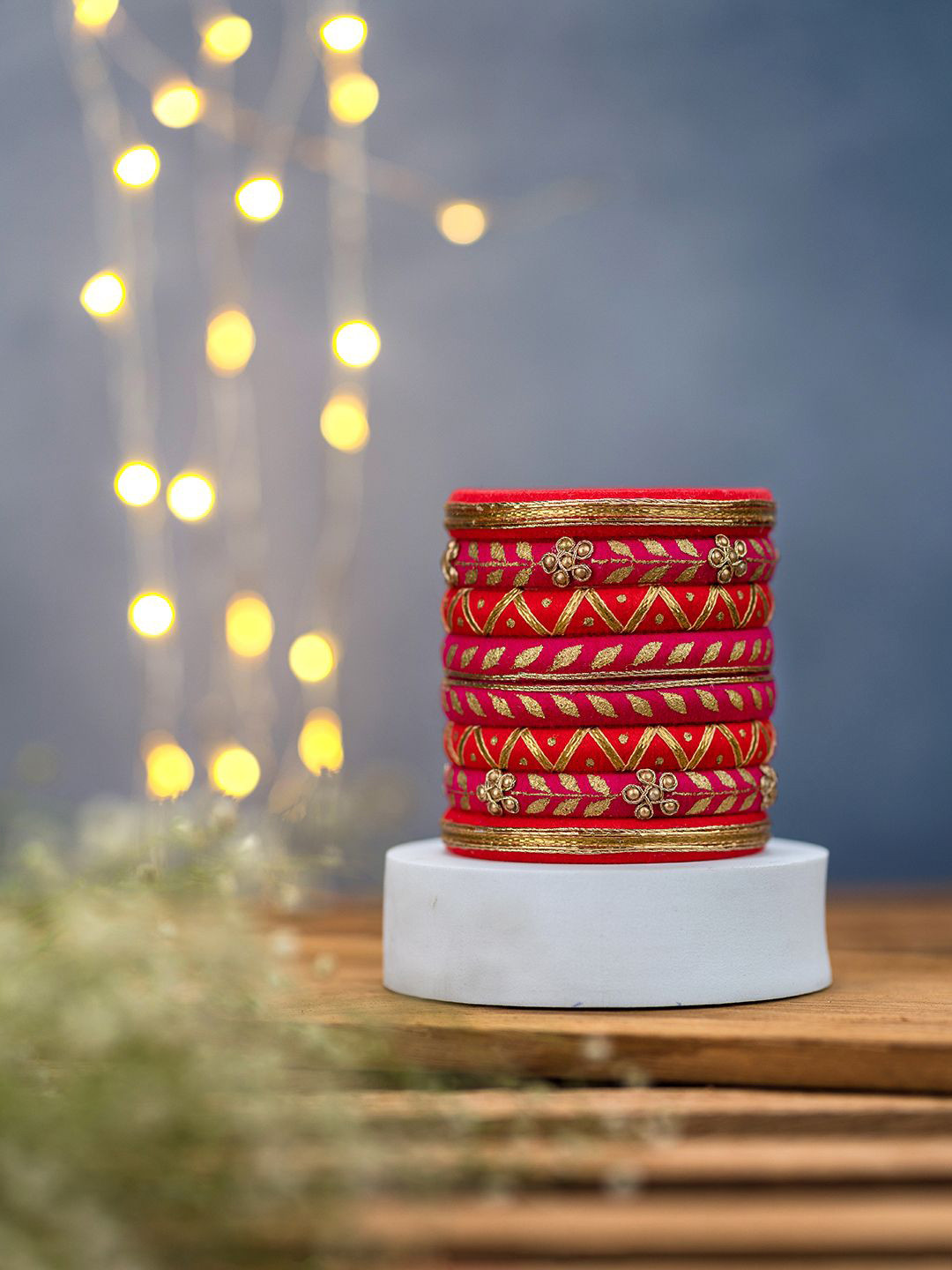Taasha Craft Set Of 8 Cotton Threads Bangle