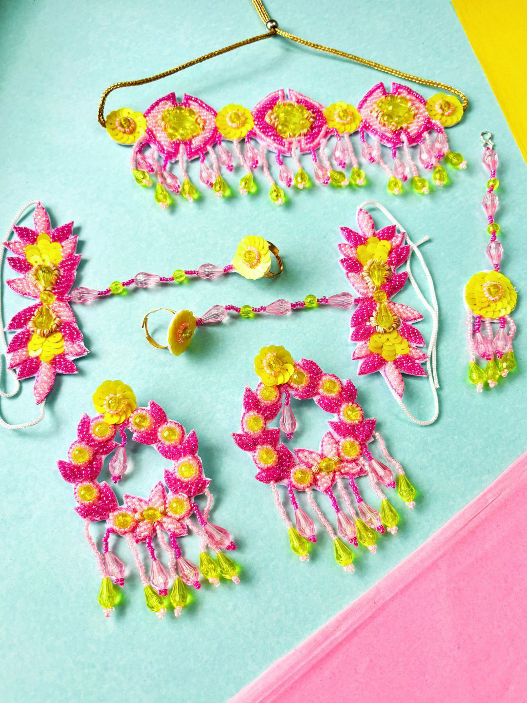 Sangria Gold-Plated Beaded Bridal Jewellery Set
