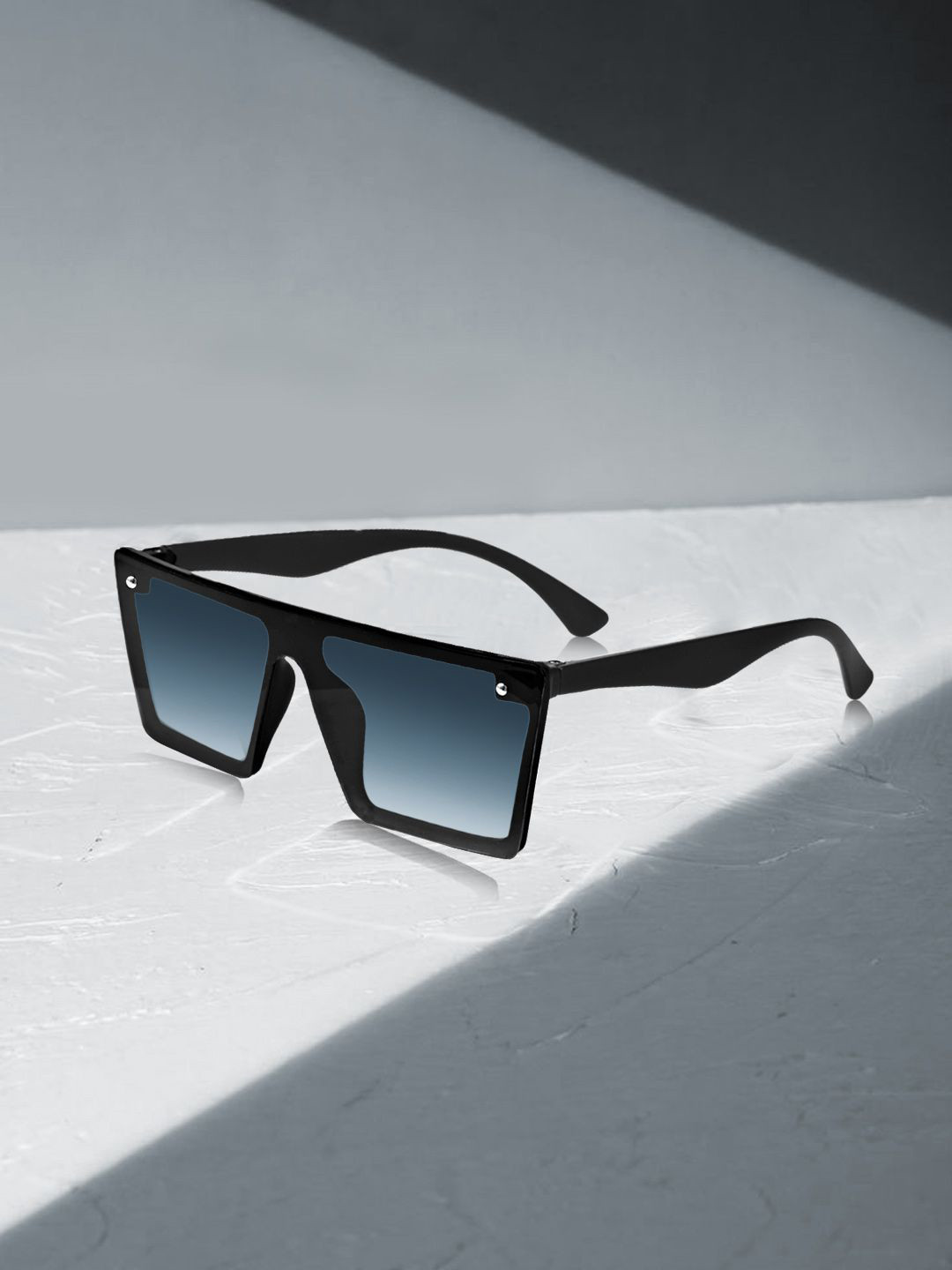 The Roadster Lifestyle Co Unisex Rectangle Sunglasses With UV Protected Lens RDSG-6087-04