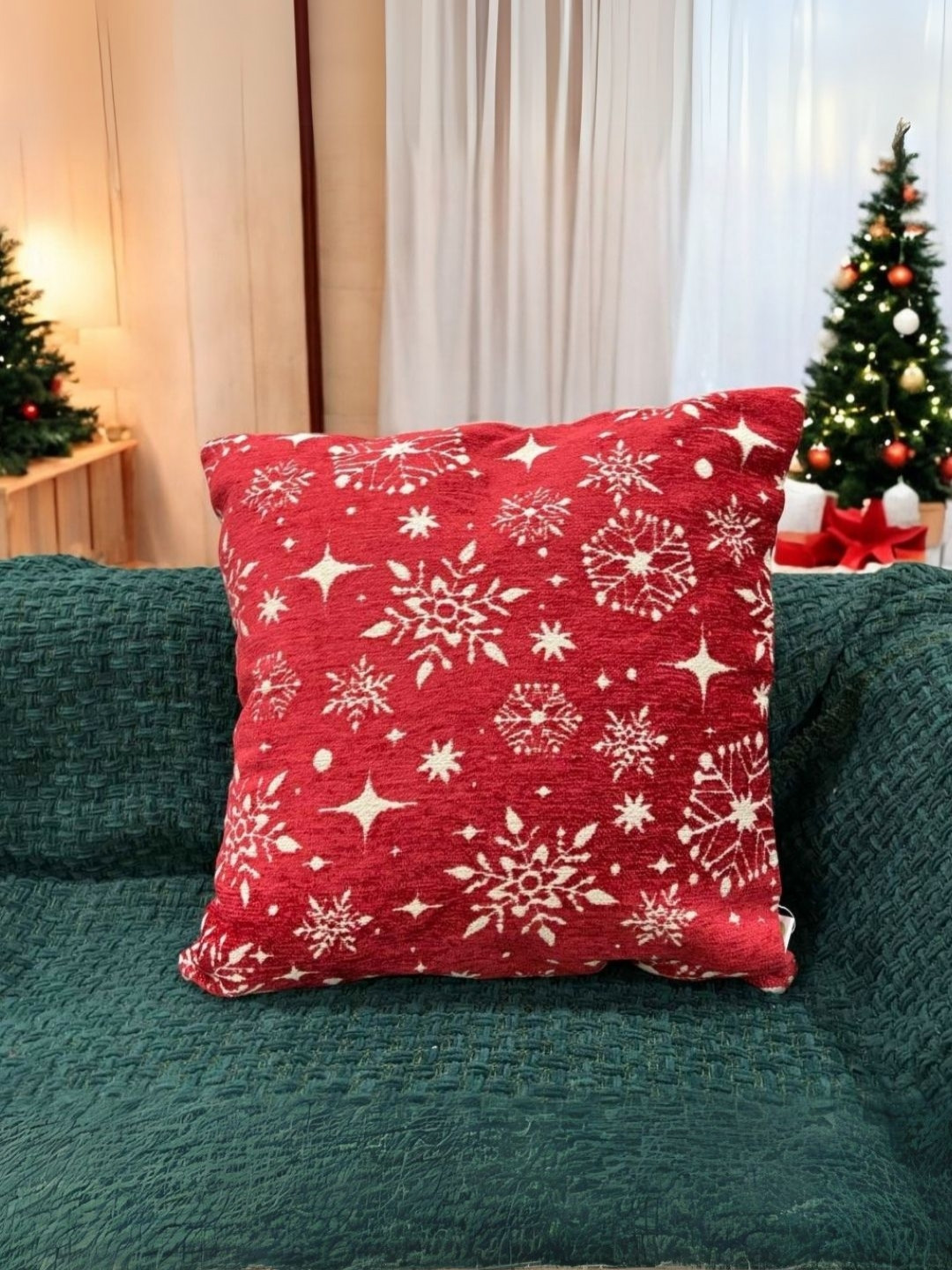 LUSHLYF Winter Wonderland Ethnic Motifs Velvet Washable 4 Pcs Cushion Covers - 15.7x15.7In
