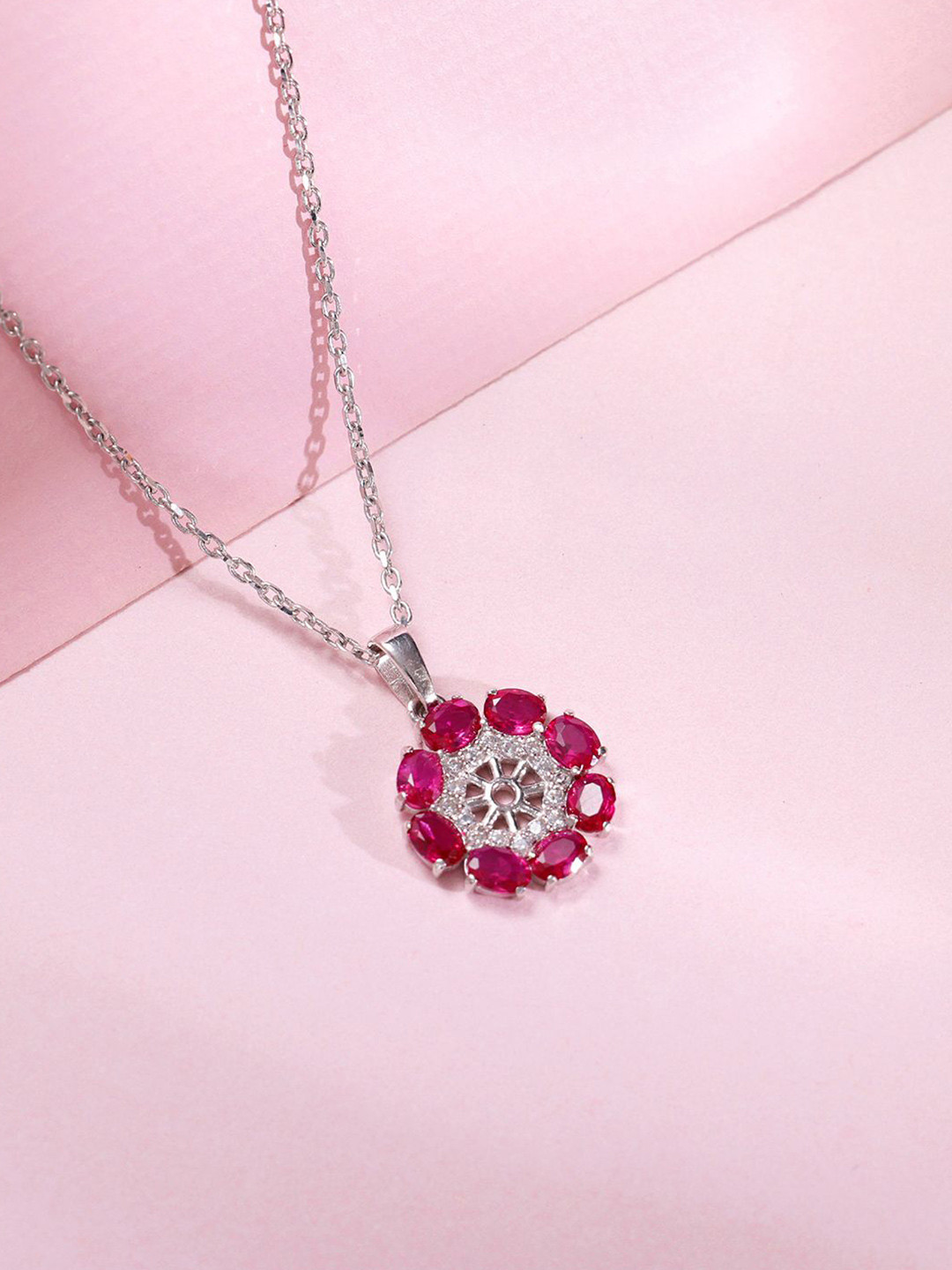 GIVA Rhodium Plated 925 Silver Stunning Floret Pendant With Link Chain