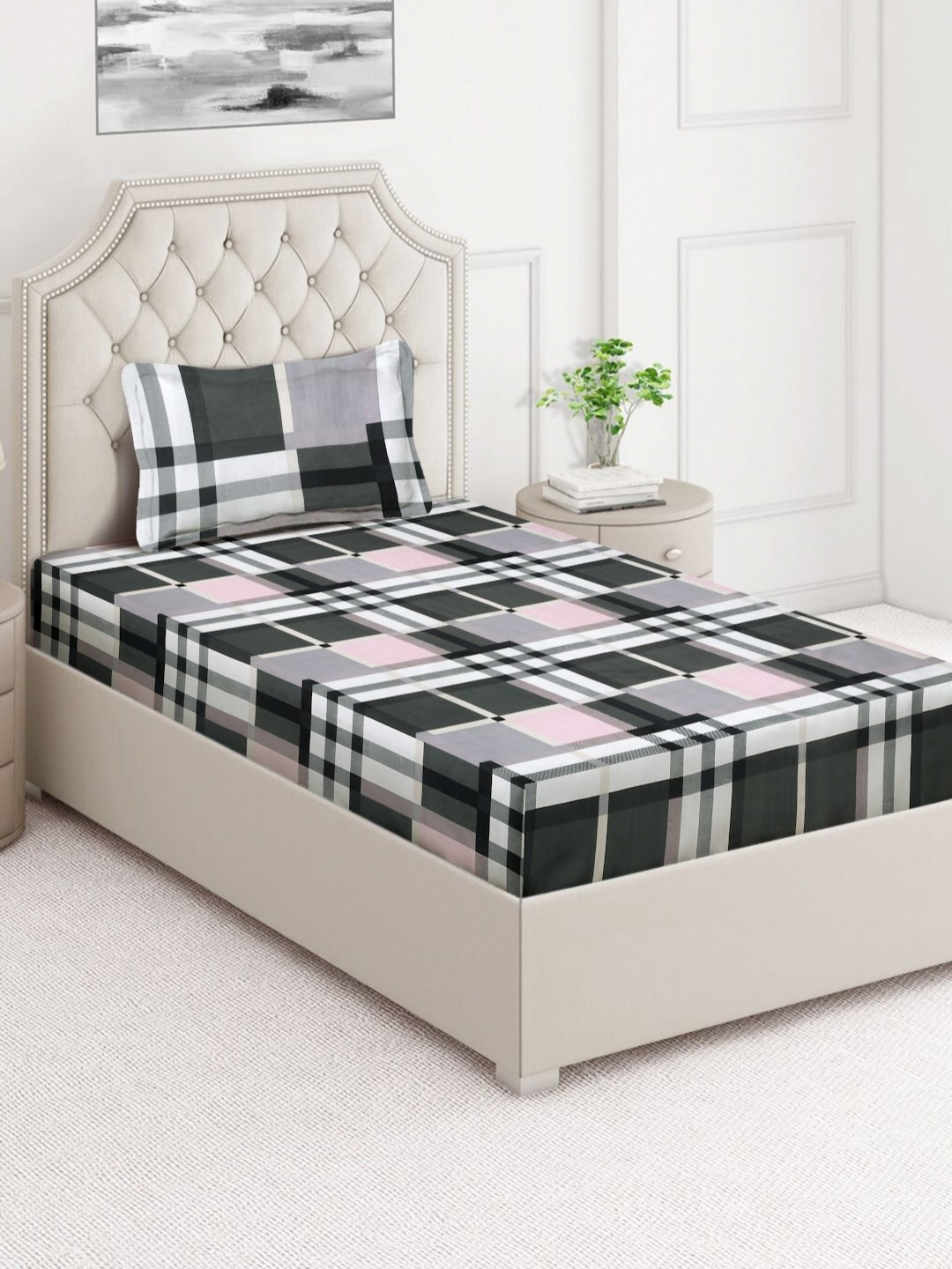 Arrabi Black Graphic Polycotton Skin-Friendly 350 TC Single Superfine Bedsheet with a Pillow Cover-85 x 59 inches