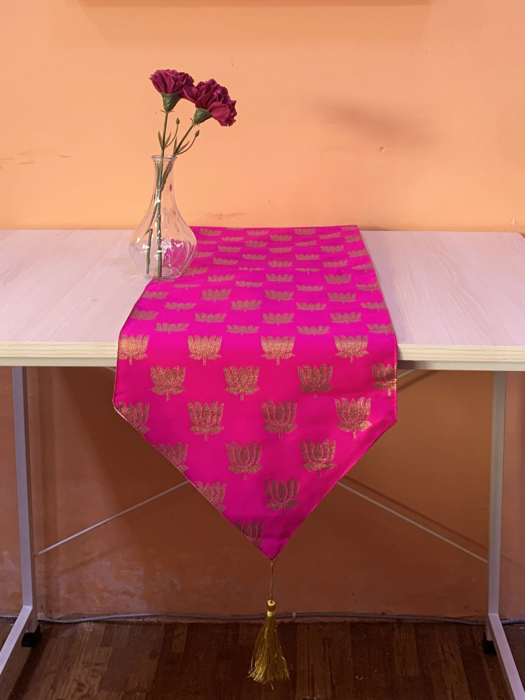 Pink Parrot Pink Printed Jacquard Silk Table Runner With Tassels