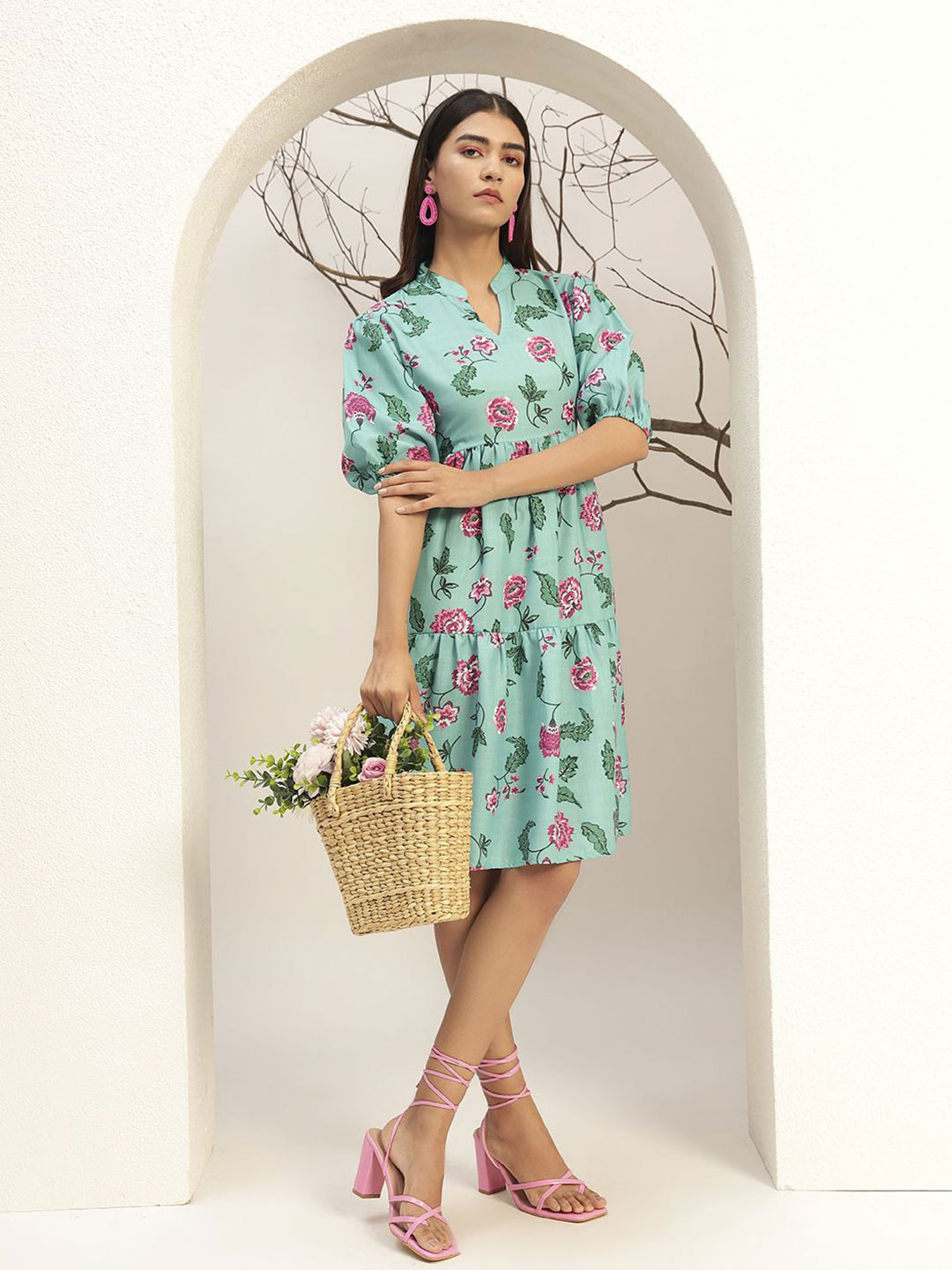 Bani Women Green Color Floral Printed Fit & Flare Casual Knee Length Dress