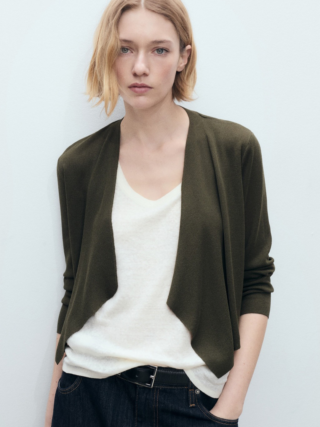 MANGO Collarless Front-Open Asymmetric Crop Sweater