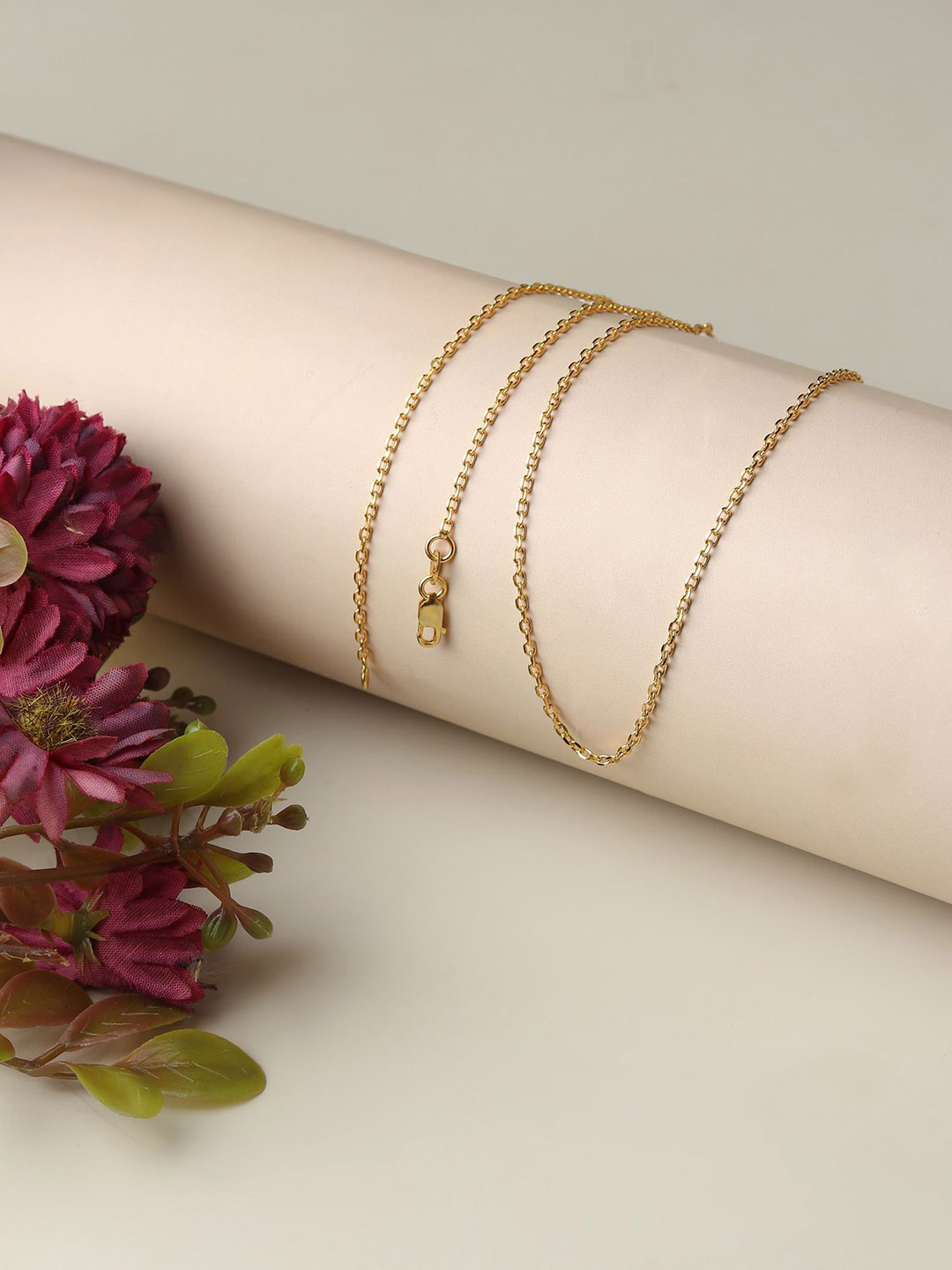 Metronaut Men 925 Sterling Silver 22KTGold-Plated T Alphabet Pendant With Anchor Chain