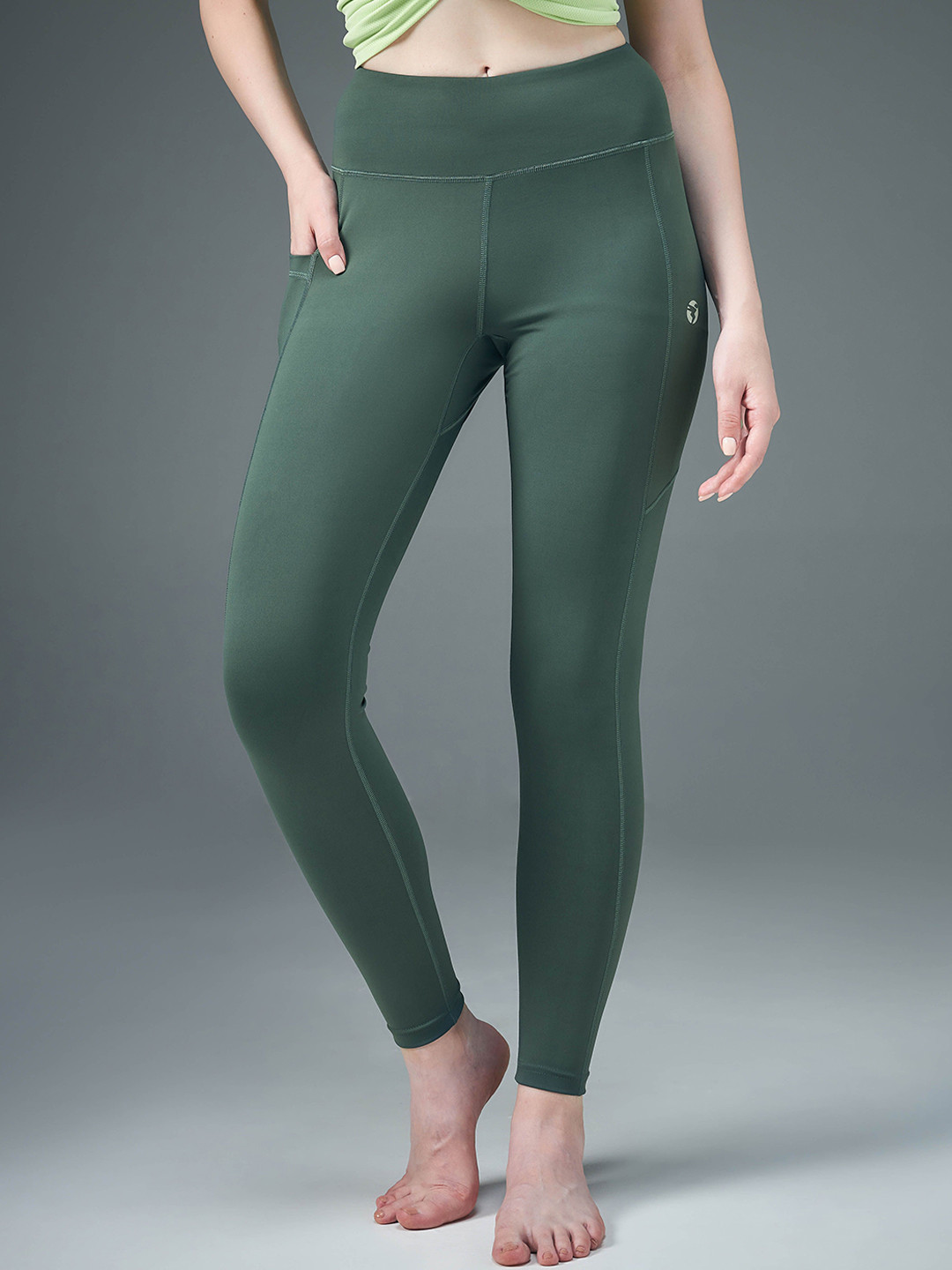 Technosport Slim-Fit Elasto-Lite Tights