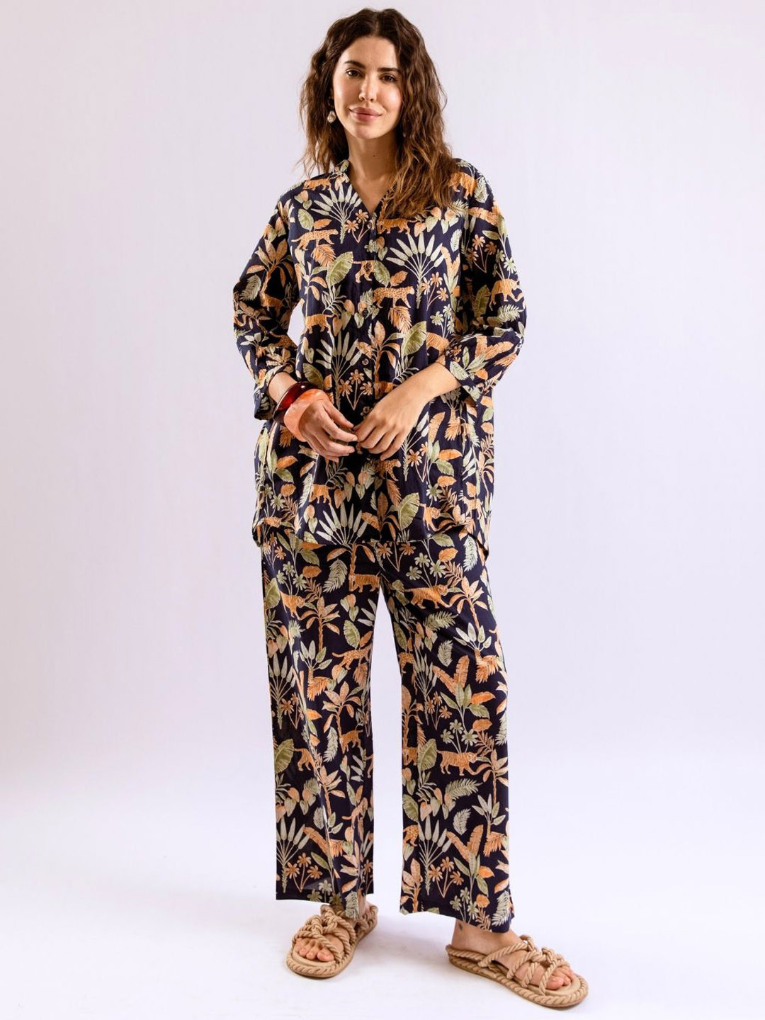 FEATHERS CLOSET Tiger Printed Collar Shirt Cotton Co-Ord Set