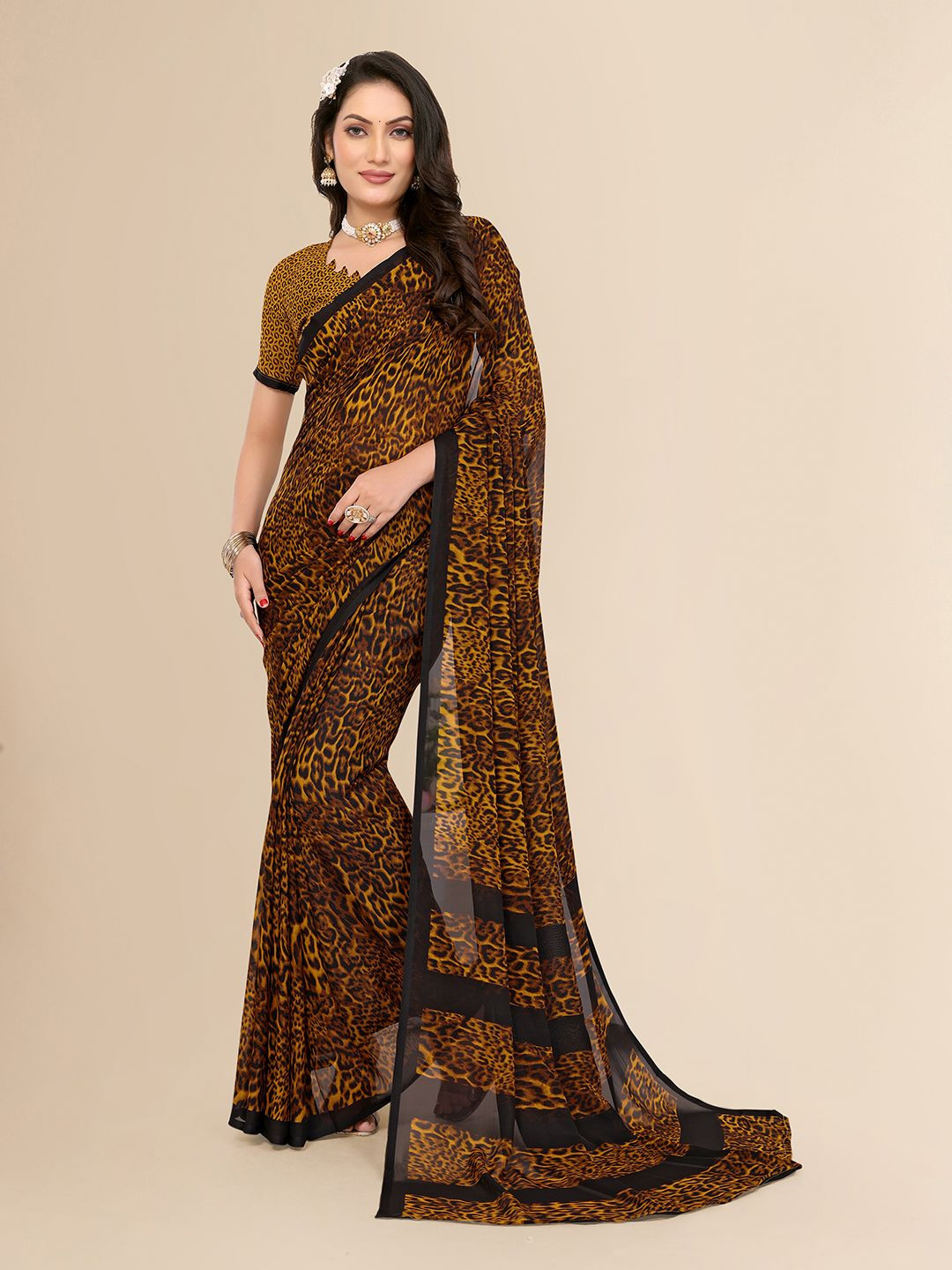 Moda Rapido Women Floral Animal Print  Saree