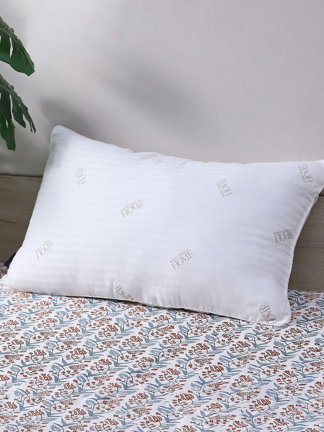 Monte Carlo White Cotton Filled Polyester Lightweight Sleep Pillow
