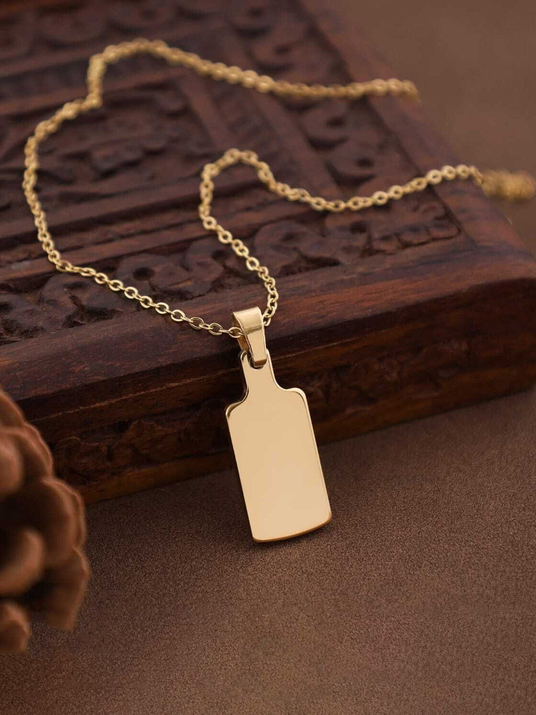 SZN Men Gold-Plated Rectangular Pendant With Chain