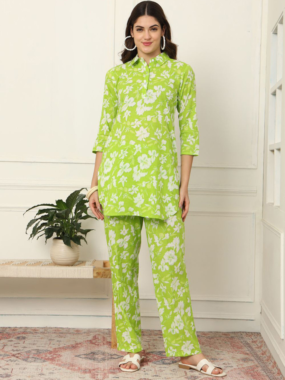 Green Printed Shirt Collar Tunic with Trousers Co-Ord
