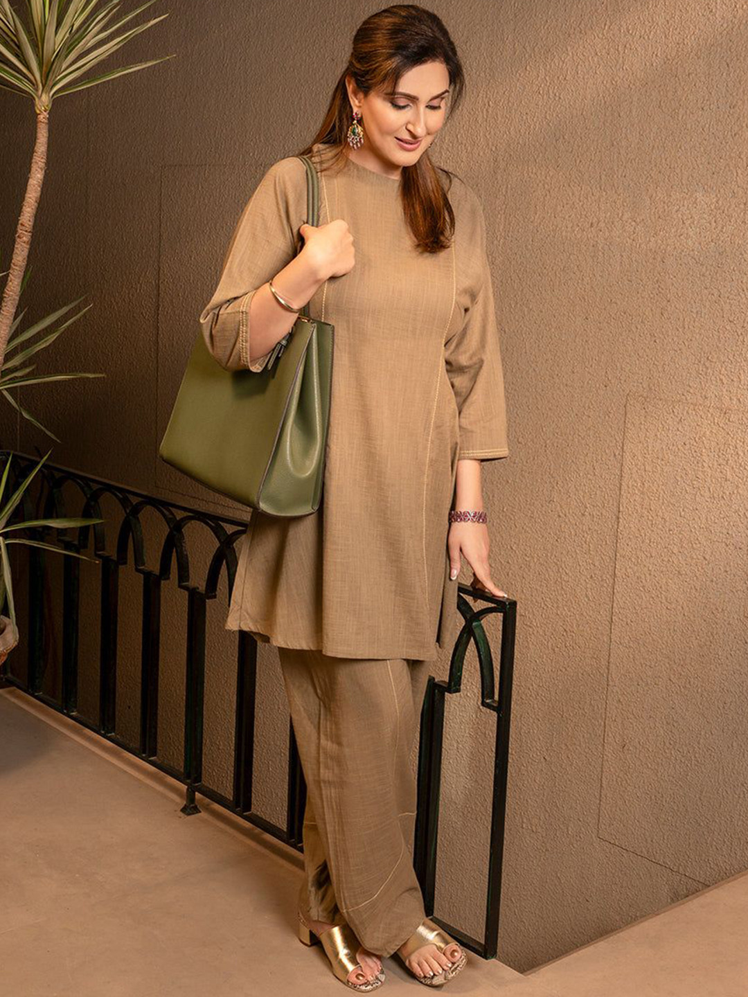 Anni Designer Women Regular Kurta with Harem Pants