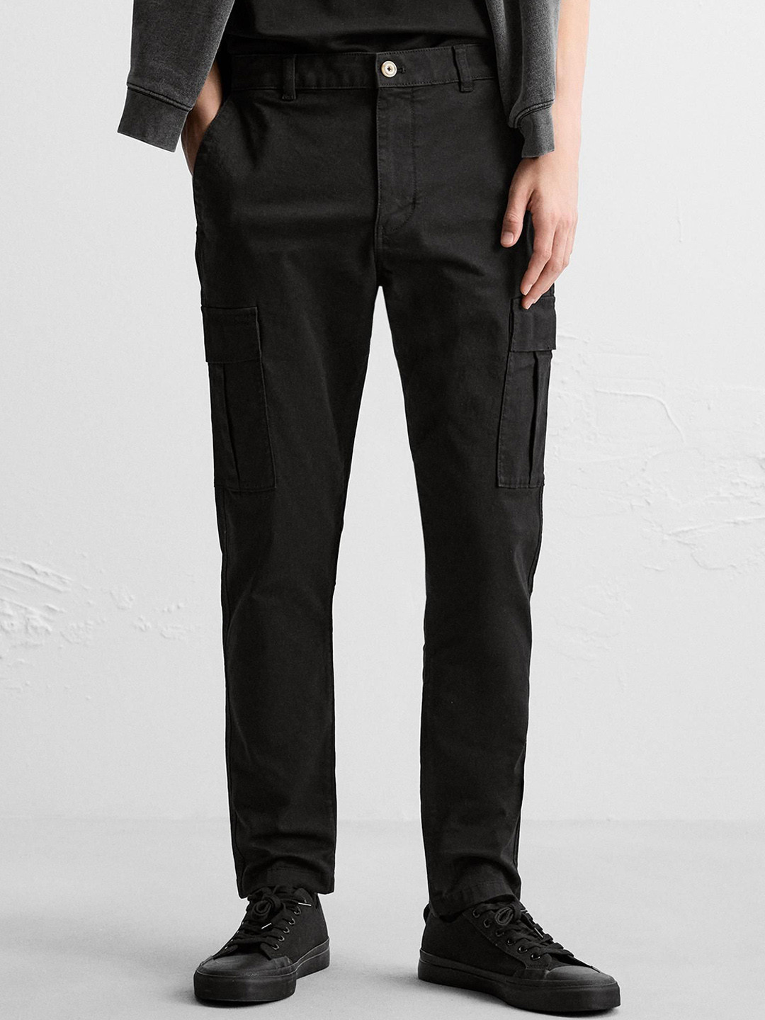 MISCHIEF MONKEY Men Cotton Relaxed Straight Leg Cargos Trousers