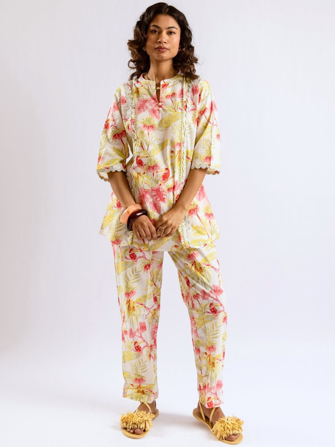 FEATHERS CLOSET White Garden Printed Lace Cotton Co-Ord Set