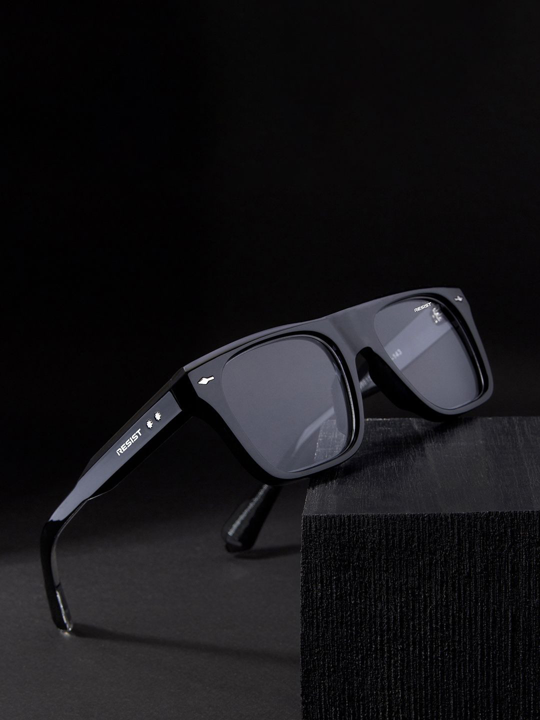 RESIST EYEWEAR UNISEX Black Clear UV Protected Wayfarer Sunglasses