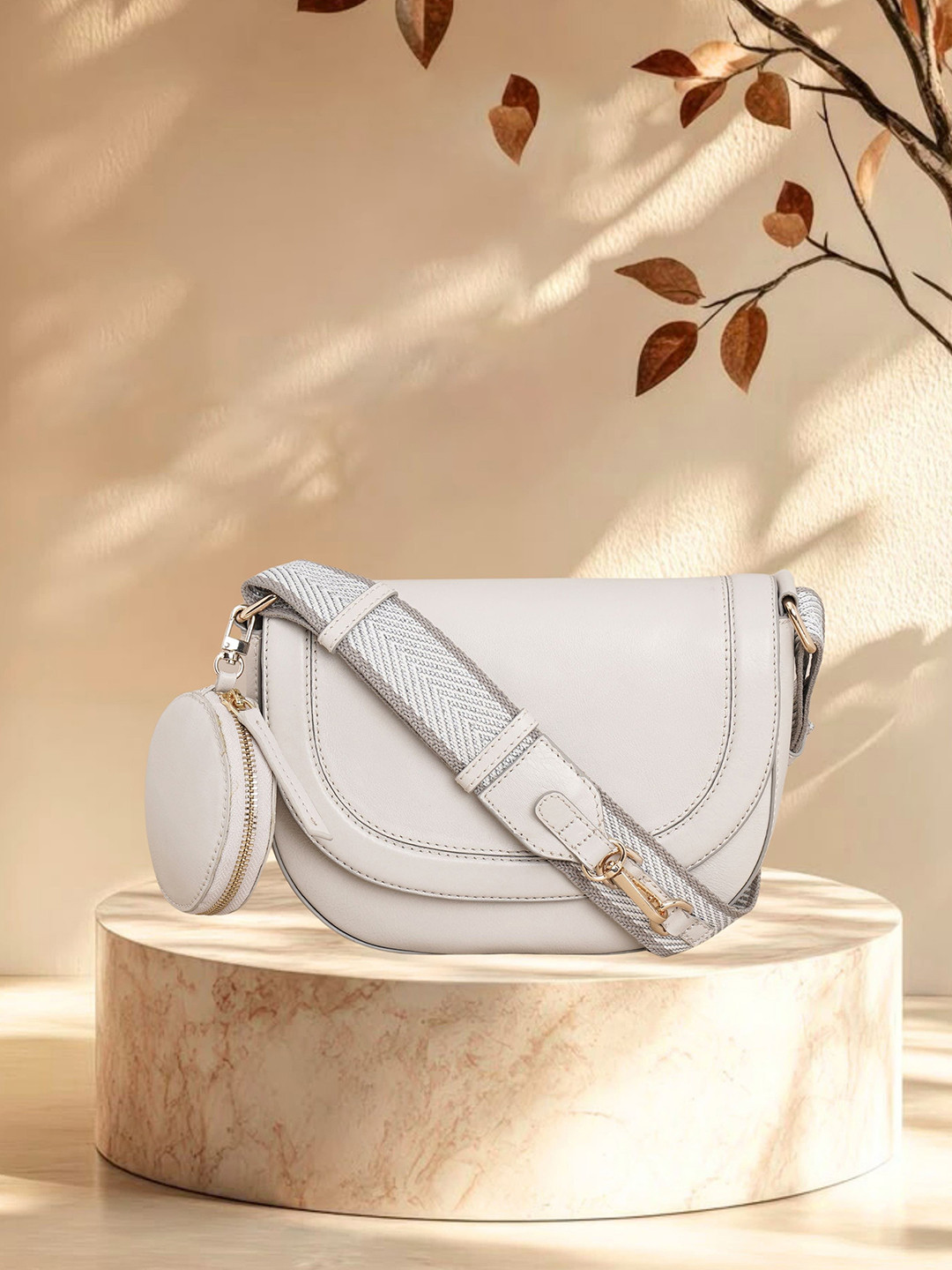 Hidelle Noel Leather Structured Sling Bag