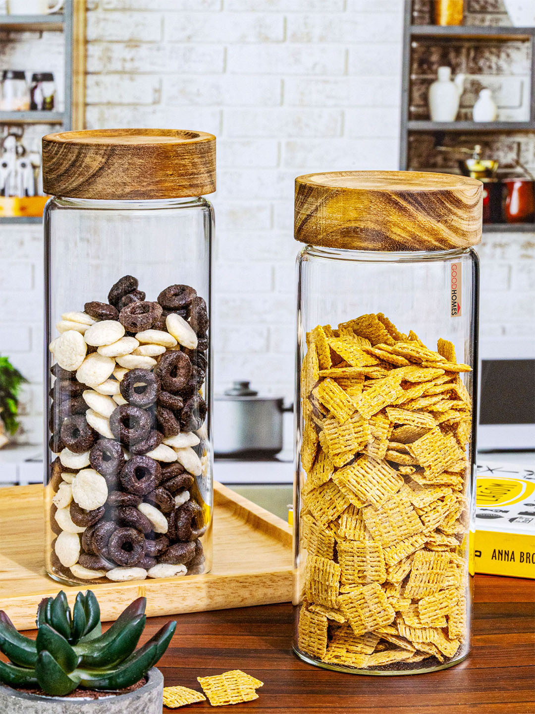GOODHOMES Transparent 2 Pieces Glass Storage Jar with Wooden Lid