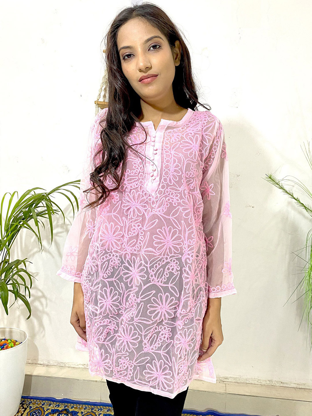 ADR CHIKAN Lucknowi Chikankari Georgette Aari Bakhiya jaal work short Kurtis