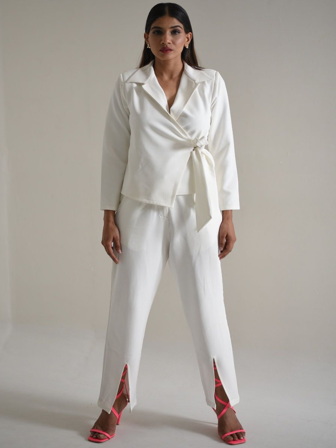 STYLESHIFT Notched Lapel Collar Tie-ups Blazer With High Rise Front Slit Trousers