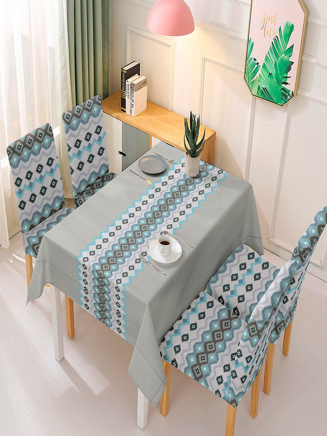 HOKIPO Blissful Blue 5 Pieces Mosaic Print Elastic Dining Chair Covers With Matching Table
