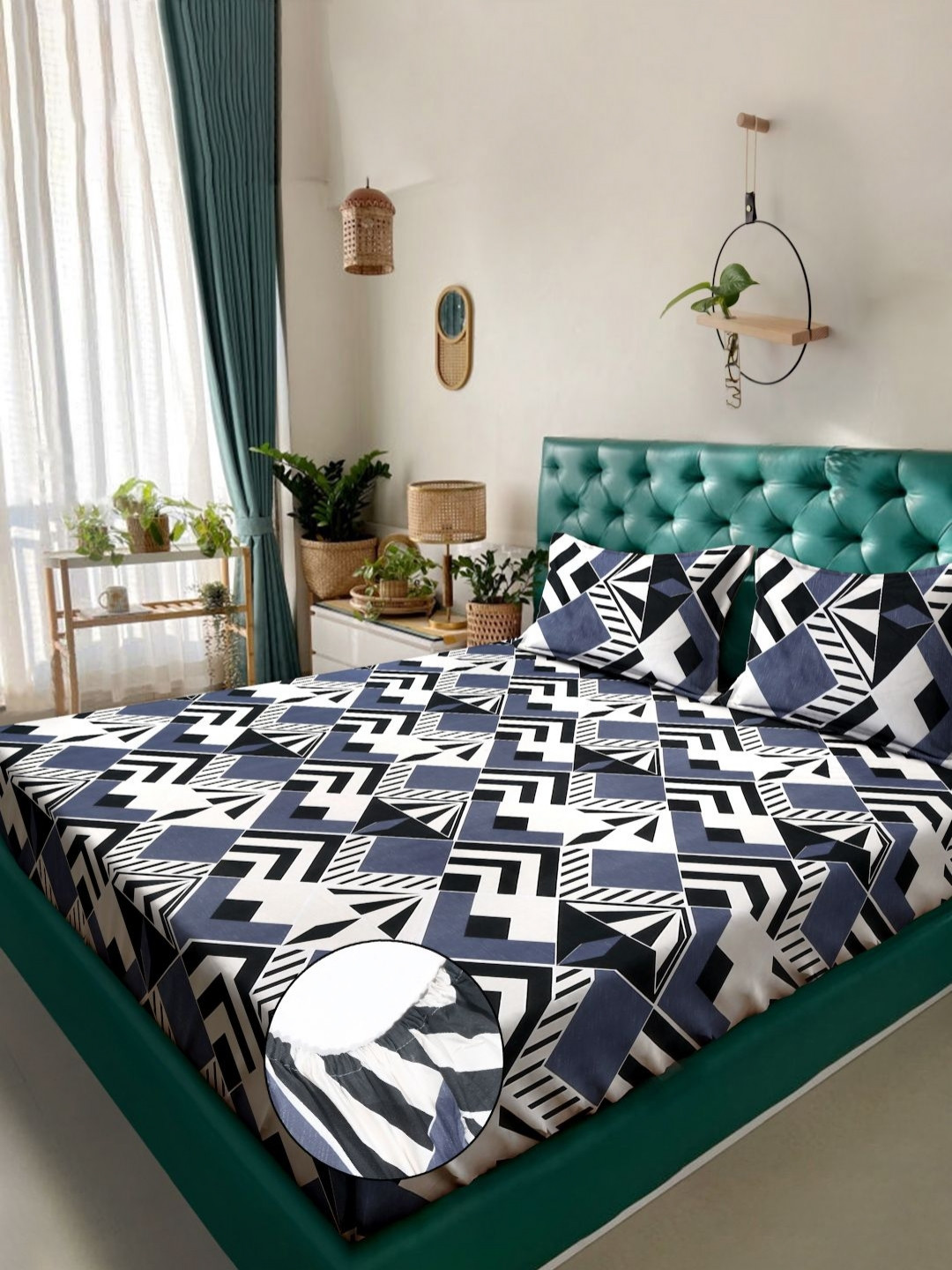 KLOTTHE Book Fold Grey Geometric Polycotton 300 TC Fitted King Fine Bedsheet with 2 Pillow Covers-98 x 89 inches