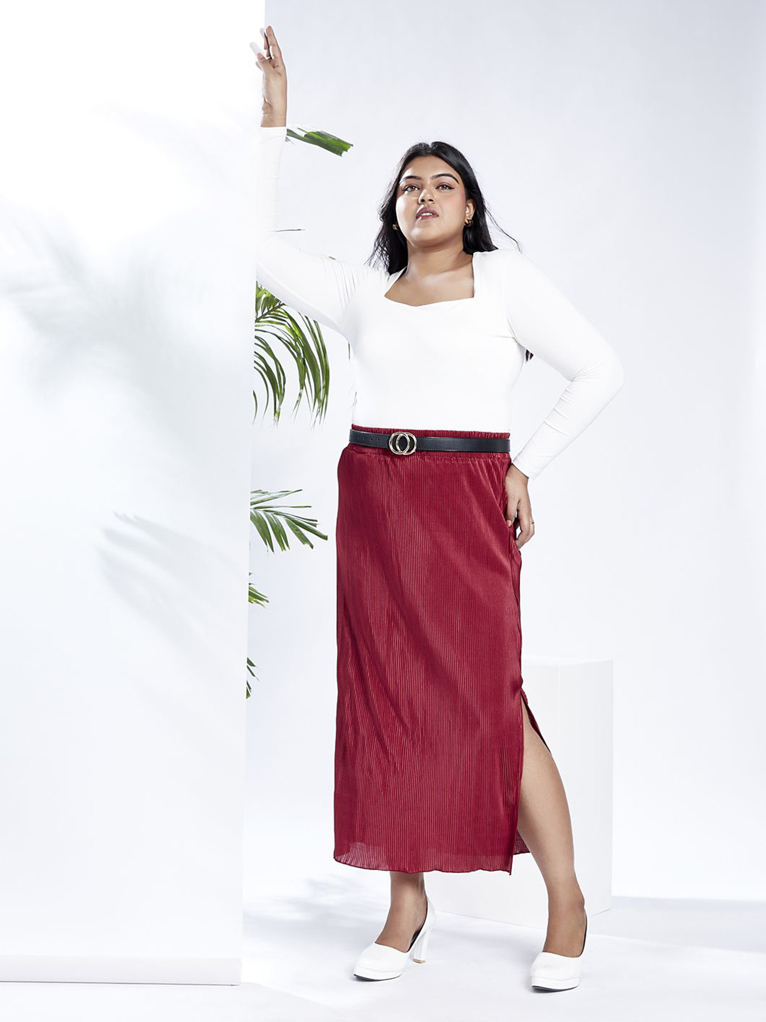 Globus Gloplus Mid-Rise Accodian Pleats Side Slits Plus Size Straight Maxi Party Skirt