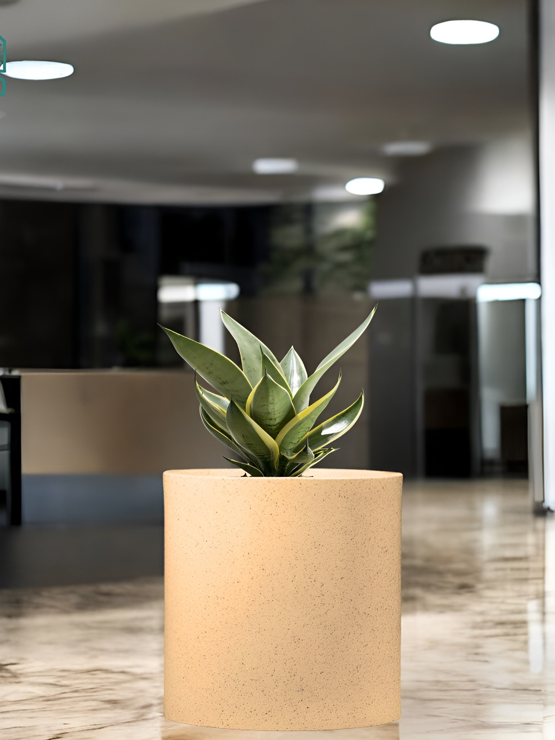 Go Hooked Decorative Planter & Indoor Outdoor  Flower Pot Tube 15