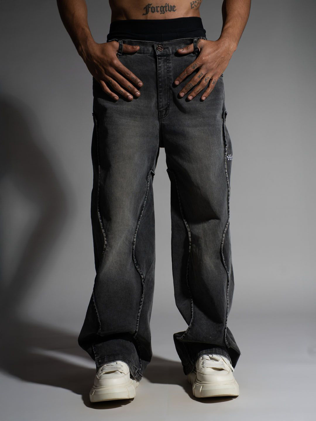 HOP HEAD Men Classic Baggy Fit Light Fade Jeans