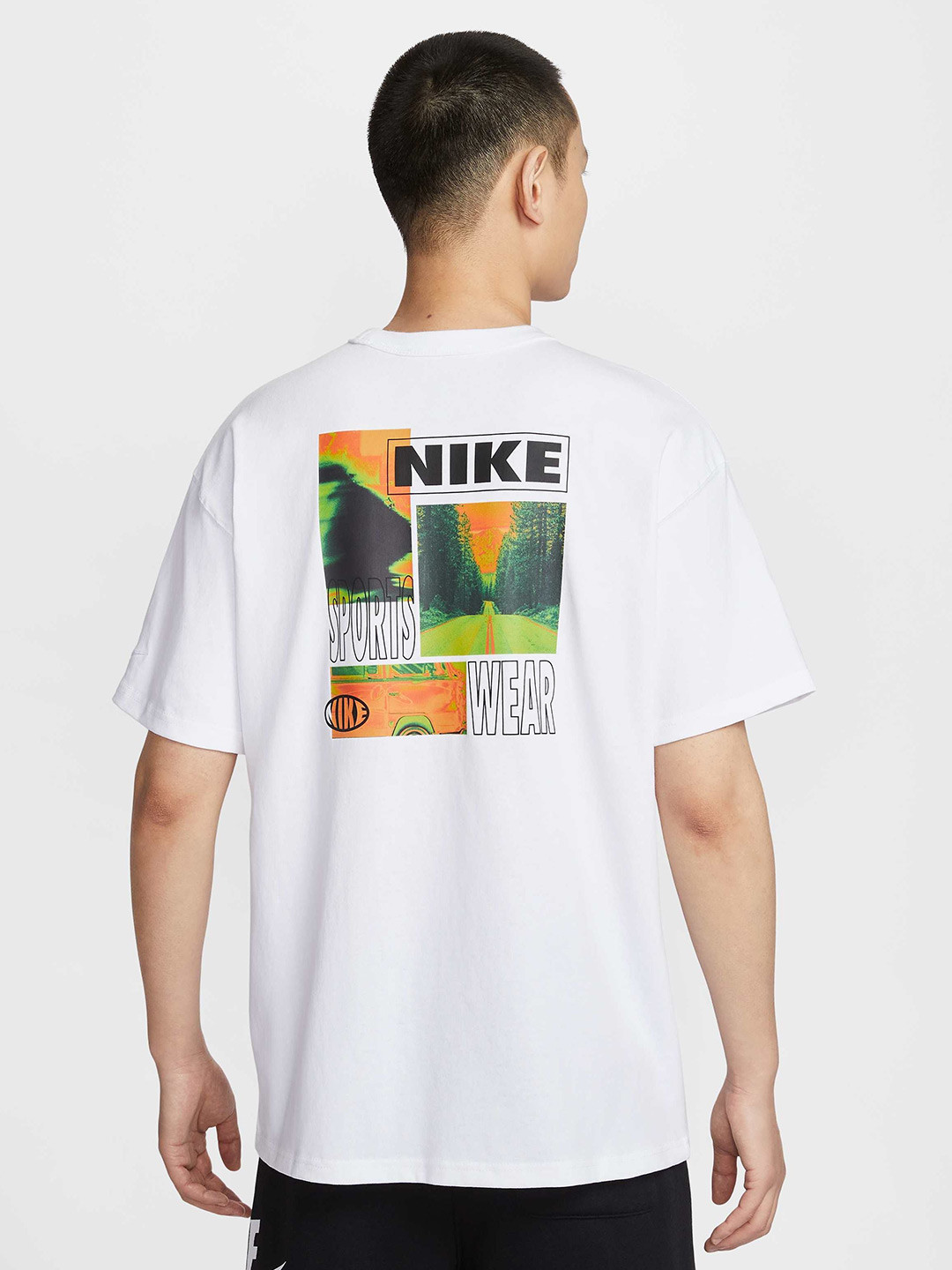 Nike Sportswear Premium Essentials Men's T-Shirt