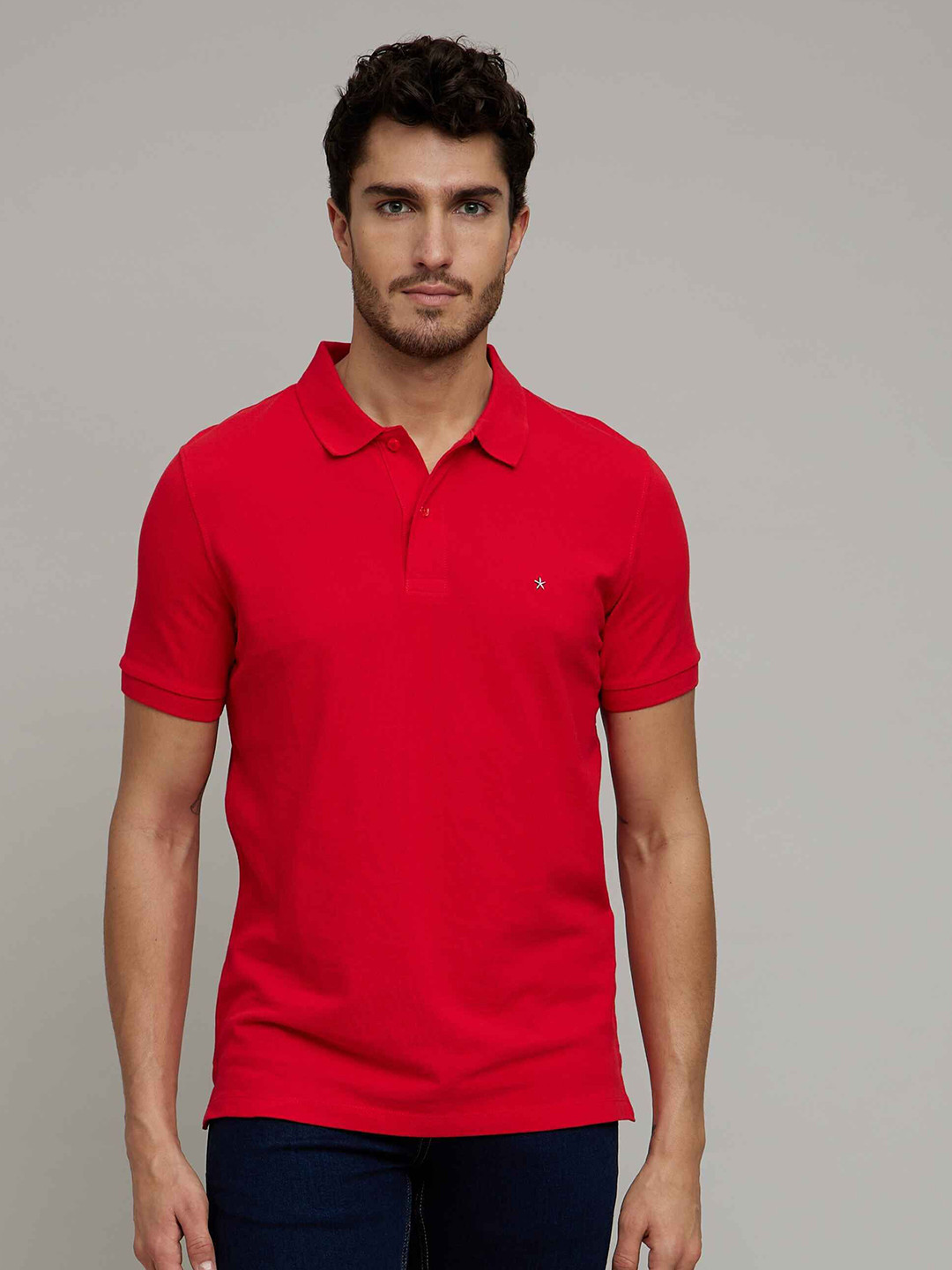 Celio Men Cherry Red Slim Fit T-shirt