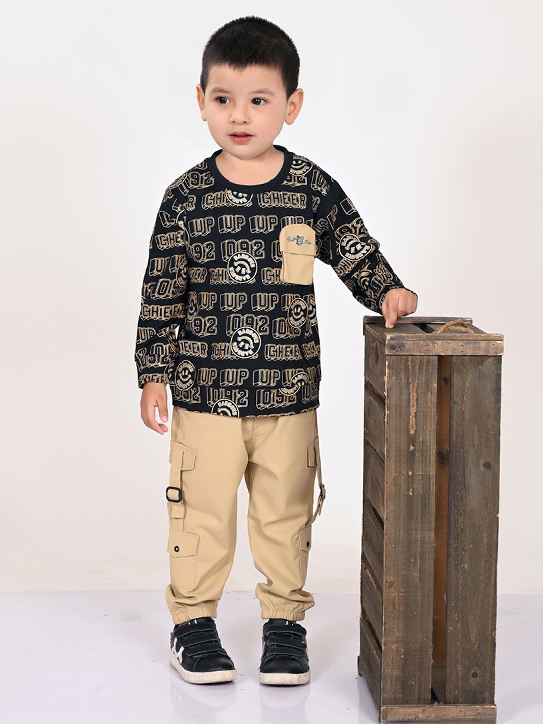 Bad Boys Typography Printed Pure Cotton T-shirt With Joggers