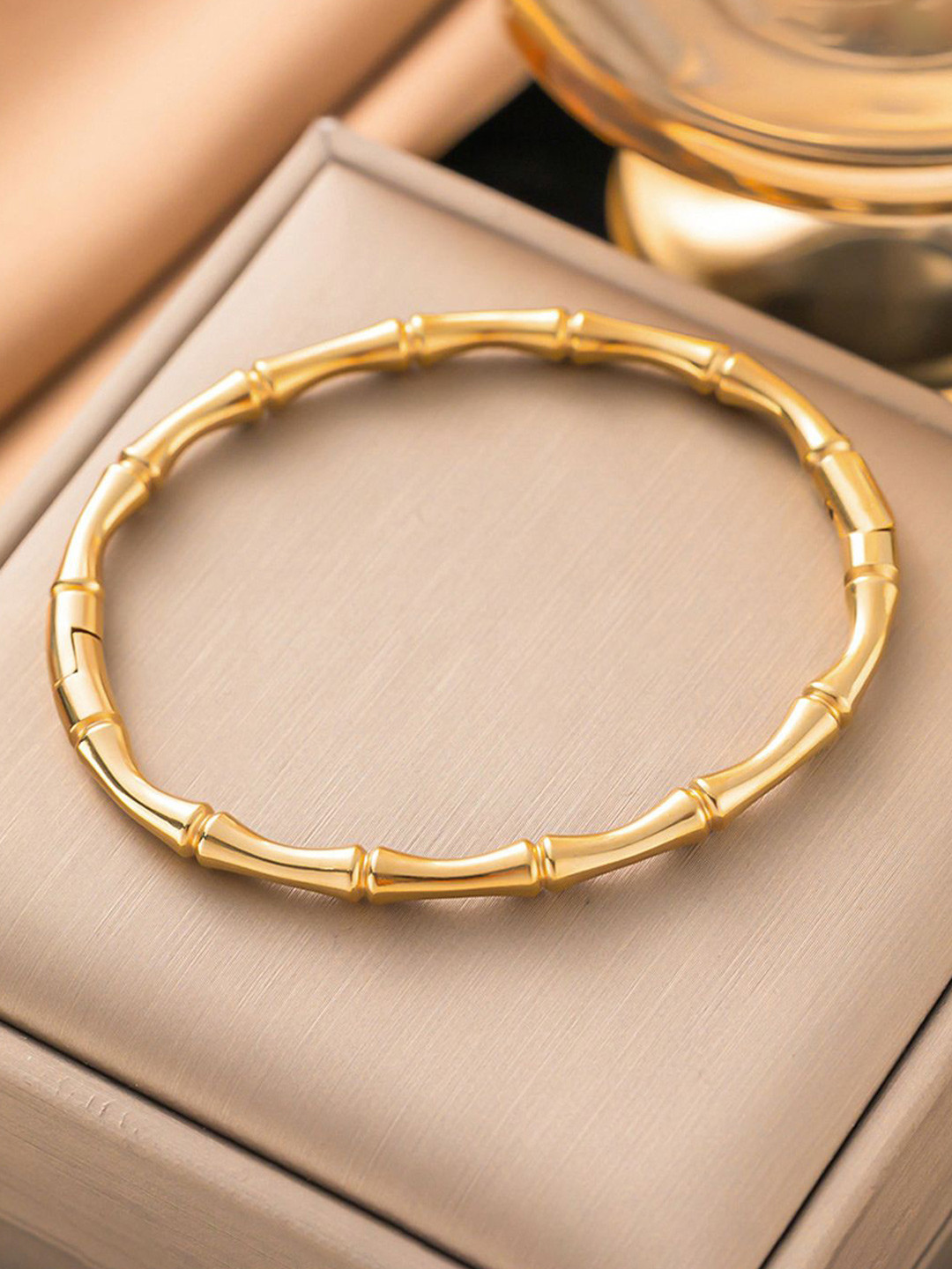 Designs & You Women Gold-Plated Bangle-Style Bracelet