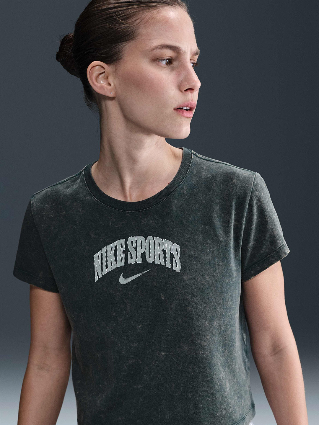 Nike Sportswear Women's Short-Sleeve T-Shirt