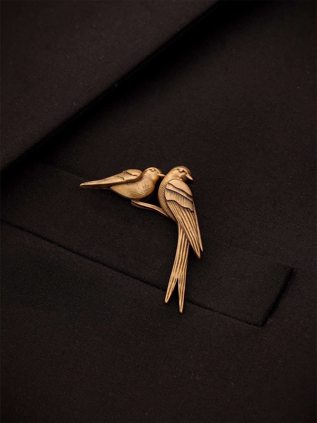 COSA NOSTRAA Men The Bonded Flight Brooch
