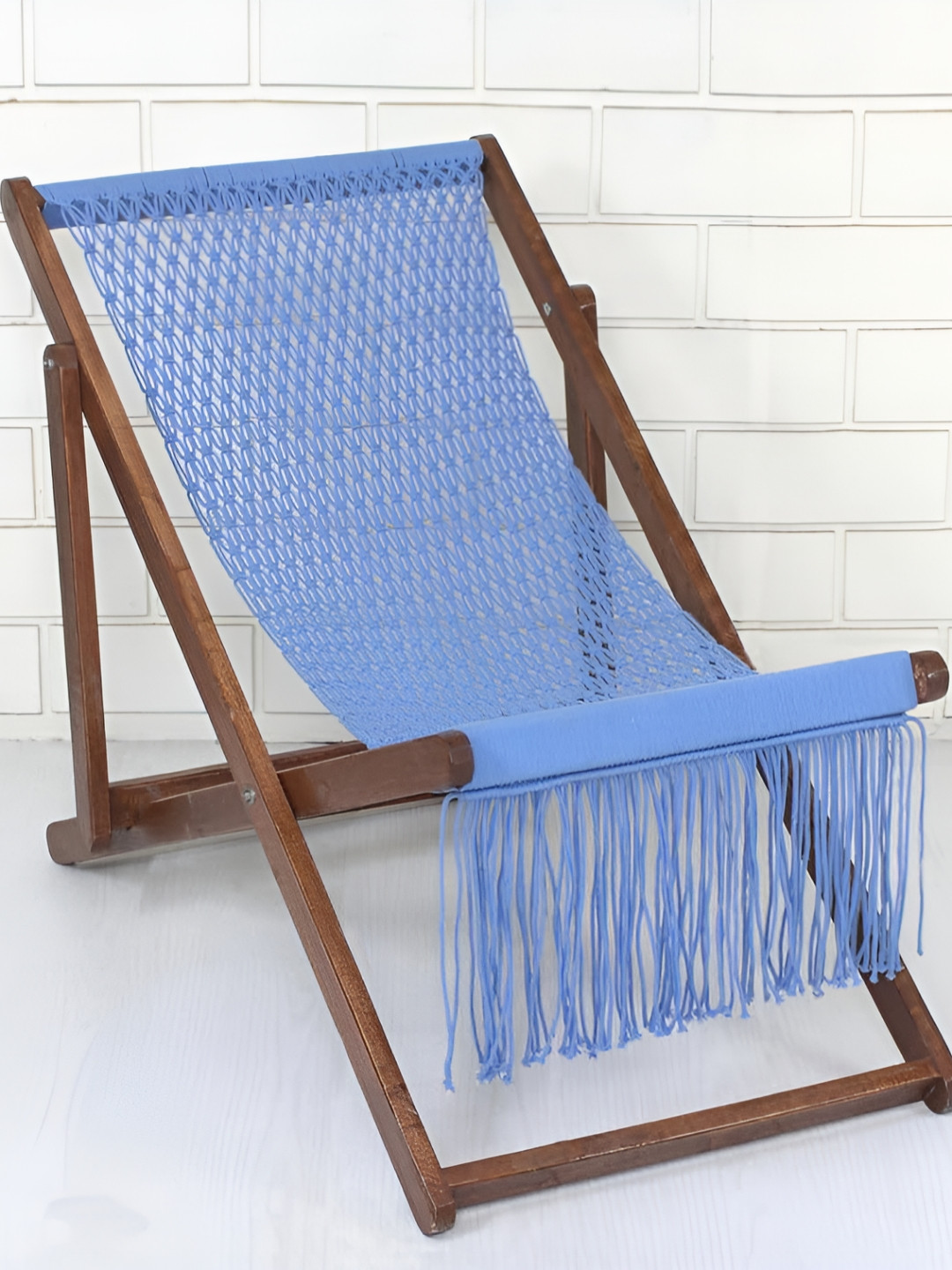 Shadowkart Blue & Brown Self-Design Wooden Folding Lounge Chair