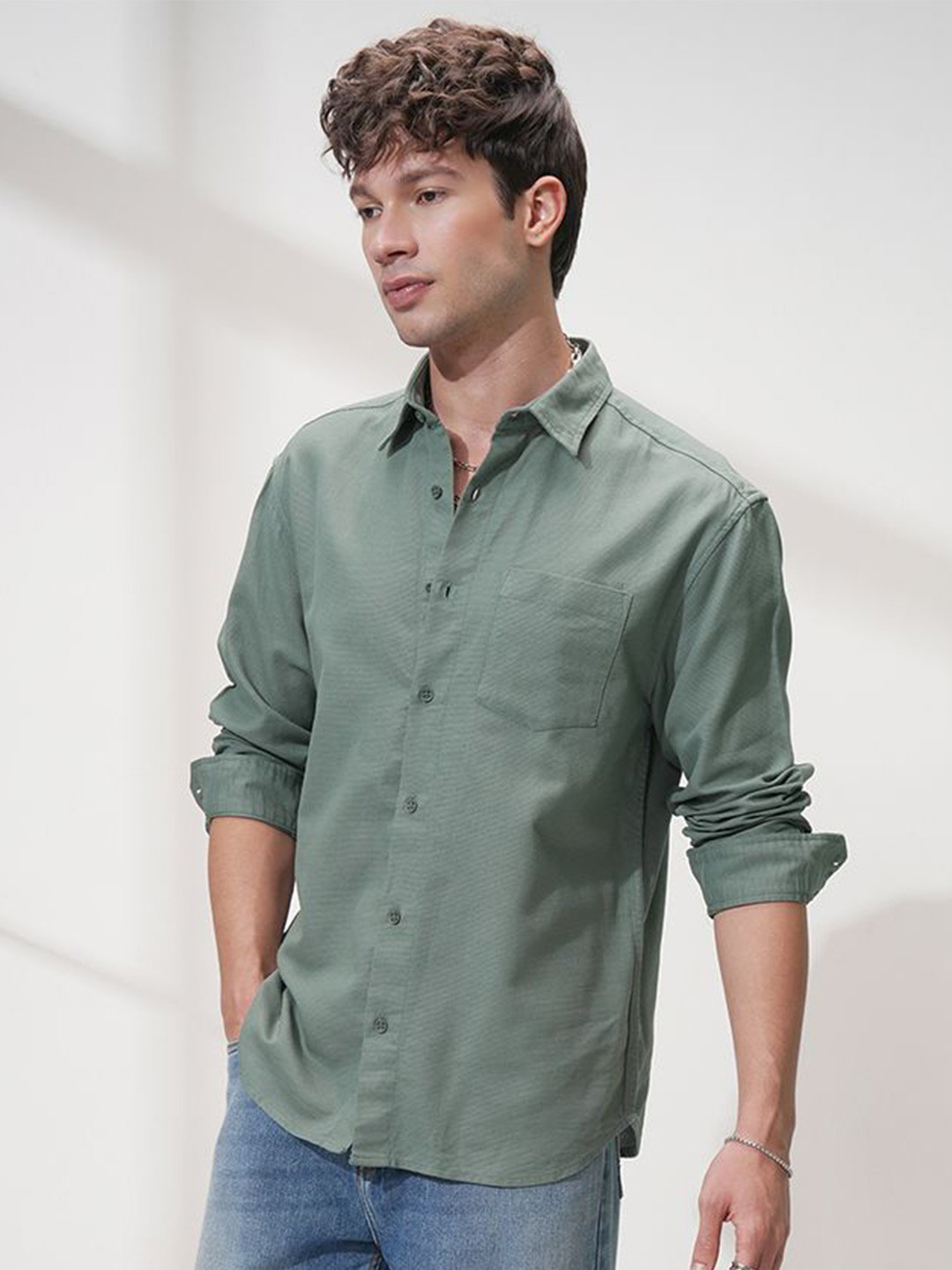 HIGHLANDER Men Comfort Opaque Casual Shirt