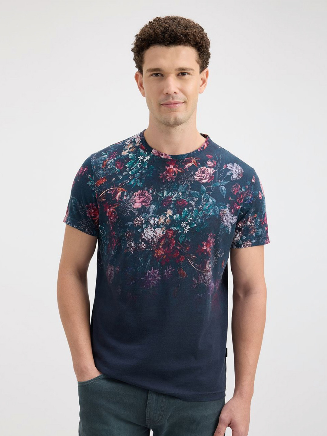 Pepe Jeans Men  All Over Print Short Sleeve T-Shirt