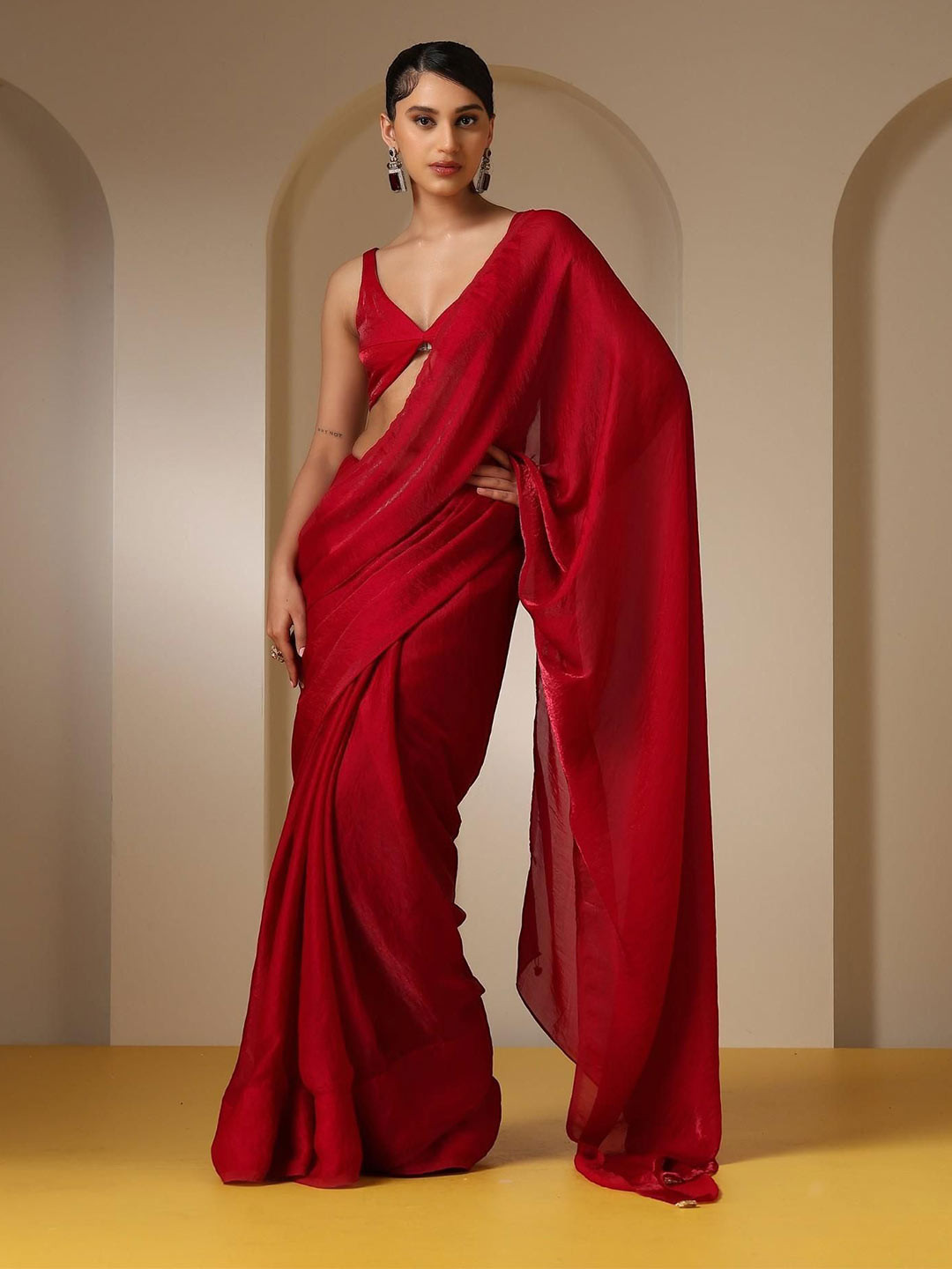 Swtantra Metallic Fuchsia Red Satin Saree with Pendants and Self Blouse Fabric