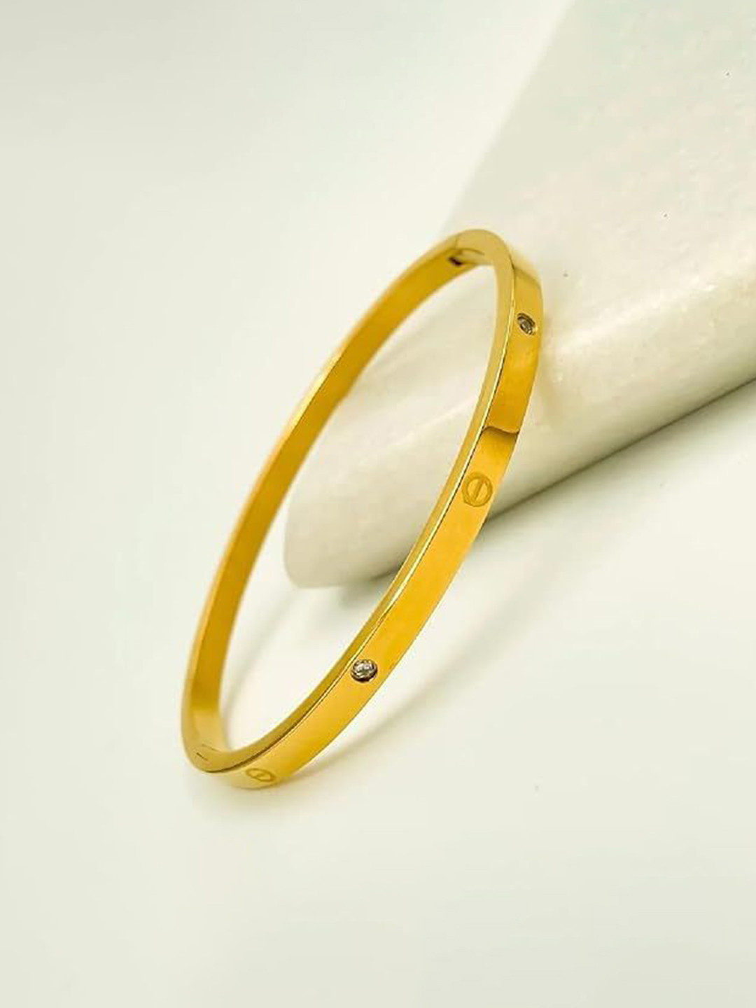 Shivarth Women Wraparound Bracelet