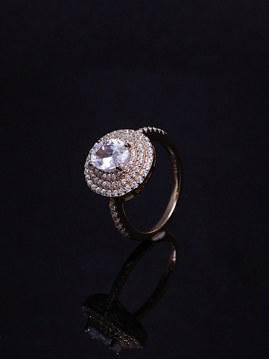 Silver by HM 925 Silver Rose Gold-Plated Cubic Zirconia Studded Finger Ring