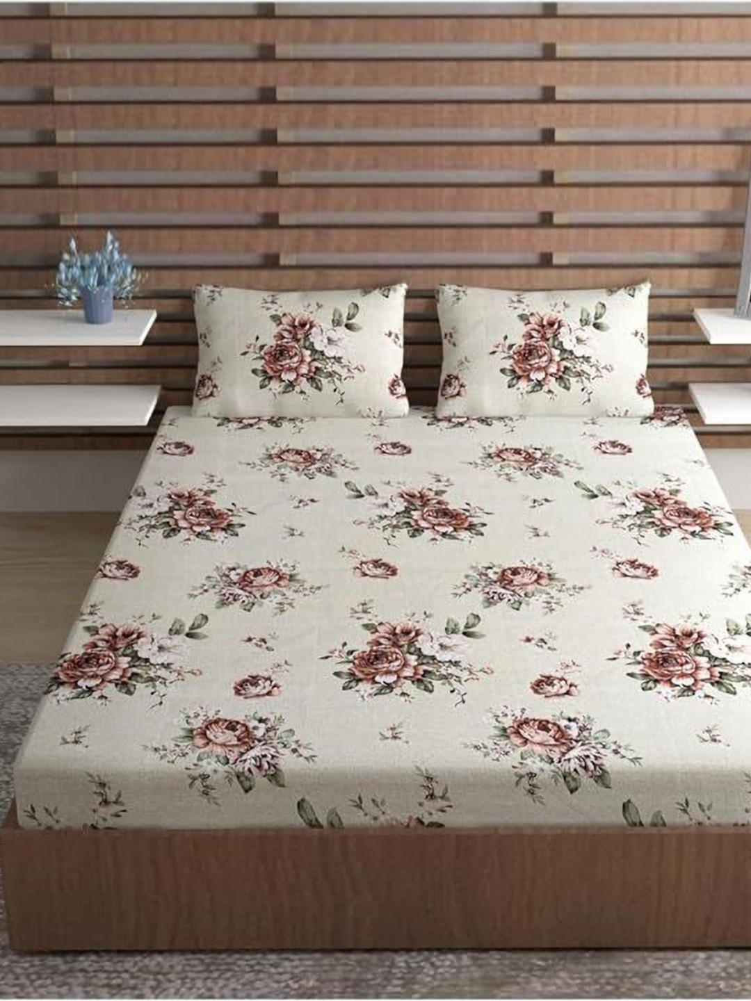 METRO LIVING Cream-Coloured 130 TC Queen Bedsheet with 2 Pillow Covers
